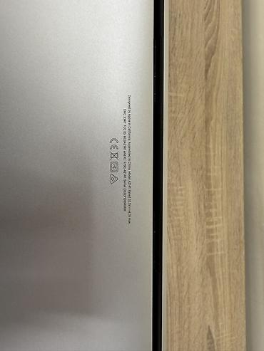 Ноутбуки Apple (MacBook): Apple MacBook Pro 16" (серебристый) - Экран 16 дюймов Retina, тонкие — 2