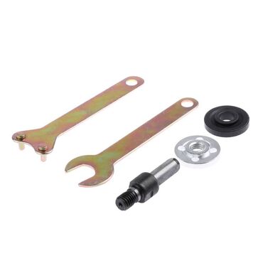 Ostali pribor i dodaci za alate: Nov adapter za bušilicu. Osovina prečnik 10 mm — 2