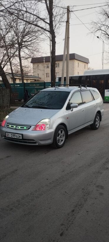 фольксваген минивен 7 мест: Honda Stream: 2001 г., 2 л, Автомат, Бензин, Минивэн