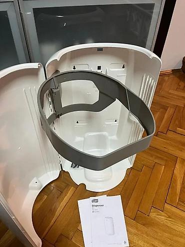 Kante: Tork Elevation B1 – korpa za otpad, 50 L - Zapremina: 50 litara (B1 — 9