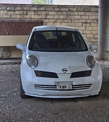 Nissan March: 1.2 l | 2004 il Hetçbek