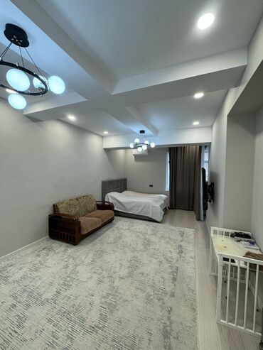 строка продажа квартир бишкек: 1 комната, 97 м², Элитка, 3 этаж, Дизайнерский ремонт
