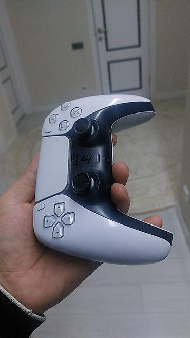 Sony PlayStation: Игровая консоль Sony PlayStation 5 (версия с дисководом) с комплектом — 1