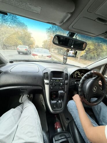 ветровик на лексус: Lexus RX: 2001 г., 3 л, Автомат, Газ, Кроссовер