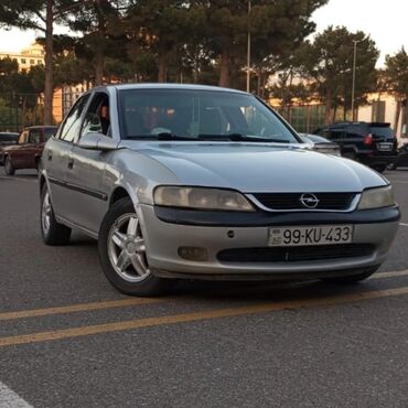 Opel: Opel Vectra: 1.8 l | 1998 il 450000 km Hetçbek