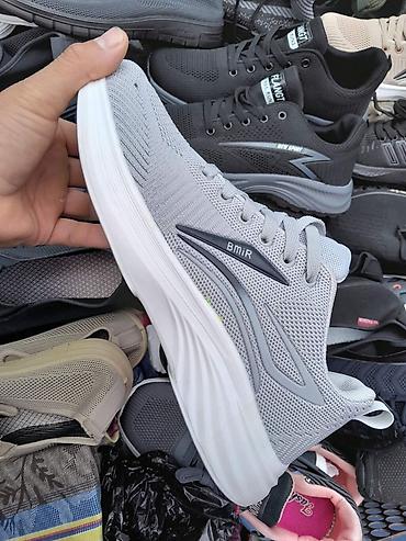 Кроссовки и спортивная обувь: Кроссовки мужские/унисекс, повседневные и для бега Описание: - Лёгкая — 7