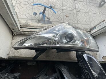 Подкрылки, брызговики, защита днища: Передняя правая фара Hyundai