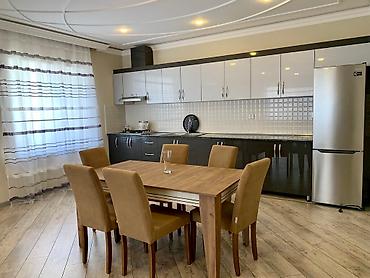 Bağ evlərinin kirayəsi: 100 kv. m, 3 otaqlı -da lalafo.az — 3 Bağ evlərinin kirayəsi: 100 kv. m, 3 otaqlı — 3