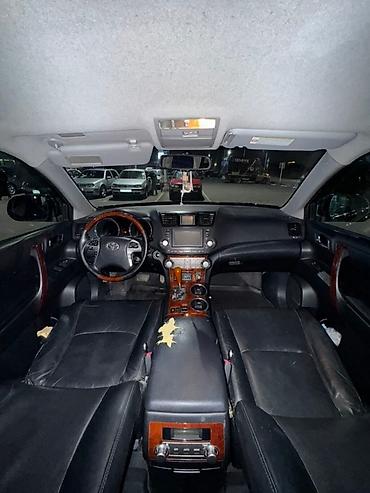 Toyota: Toyota Highlander: 2010 г., 3.5 л, Типтроник, Бензин, Внедорожник — 5