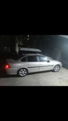 Opel: Opel Vectra: 1.8 l | 1997 il 337000 km Sedan — 4