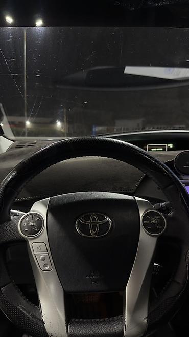 bwb e34: Toyota Prius: 2013 г., 1.8 л, Автомат, Гибрид, Хэтчбэк — 6