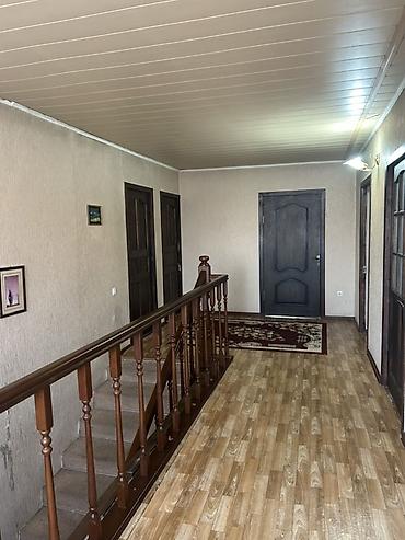 Долгосрочная аренда домов: 206 м², 6 комнат, Утепленный, Парковка, Лоджия — 14