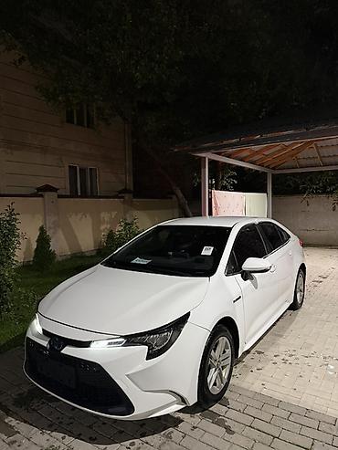 Toyota: Toyota Levin: 2022 г., 1.8 л, Вариатор, Гибрид, Седан — 1
