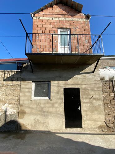 Həyət evləri və villaların satışı: 2 mərtəbəli həyət evi - Layihə: yuxarıda mansard tipli ikinci mərtəbə — 1