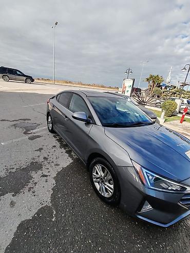 spoiler elantra 2017: Hyundai Elantra sedan - Korpus: 4 qapılı sedan, boz (metallik) rəng - — 8