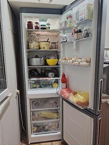 aliram: İşlənmiş 2 qapılı Hotpoint Ariston Soyuducu Satılır, rəng - Gümüşü — 1
