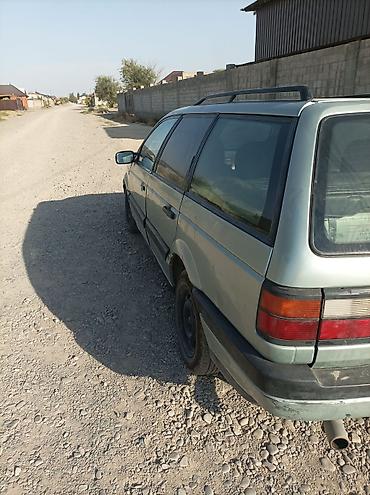 step 2: Volkswagen Passat Variant: 1990 г., 1.8 л, Механика, Газ, Универсал — 1