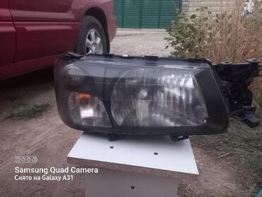 Передняя правая фара Subaru 2003 г., Б/у, Оригинал, Япония