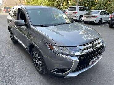 Mitsubishi: Mitsubishi Outlander: 2018 г., 2.4 л, Вариатор, Бензин, Кроссовер