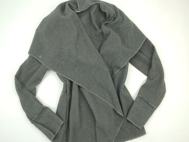 Capes: Cape L (EU 40), condition - Very good