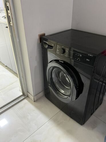 Salon, tibbi mebel dəsti: Gözəllik studiyası üçün mebel dəsti Tərkib: - Resepsiyon masası — 11