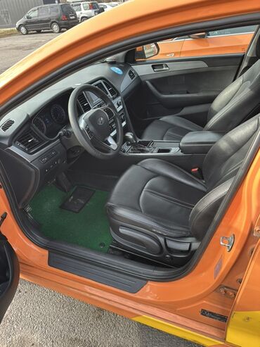 Hyundai: Hyundai Sonata: 2019 г., 2 л, Автомат, Газ, Седан — 6