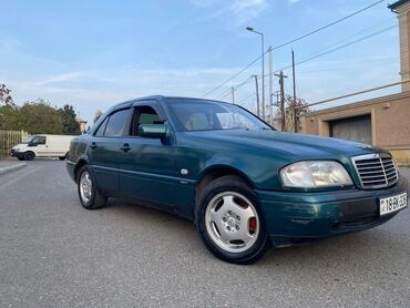 Mercedes-Benz: Mercedes-Benz 220: 2.2 l | 1995 il — 5