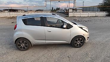 sprinter 4 4: Chevrolet Spark: 2014 г., 1 л, Автомат, Бензин, Лифтбек — 7