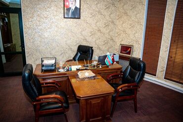 Binalar: 🔥🔥İŞ ADAMLARI ÜÇÜN ƏLA FÜRSƏT!!!Obyekt Icarəyə verilir🔥🔥 📍 Gənclik — 10