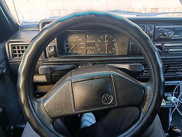 Volkswagen: Volkswagen Golf: 1991 г., 1.8 л, Механика, Бензин, Хэтчбэк — 4