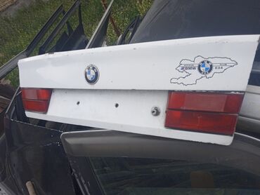 Крышки багажника и комплектующие: Крышка багажника BMW, 1996 г., Б/у, Оригинал