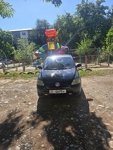 Унаа сатуу: Volkswagen Fox: 2008 г., 1.2 л, Кол менен иштөөчү, Бензин — 2