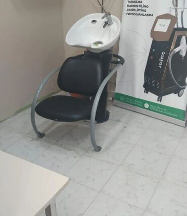 Salon, tibbi kreslolar: Saş yuyulması kreslosu