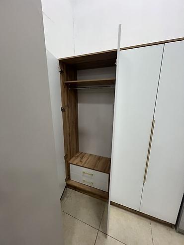 Шкафы для одежды: Шкаф для одежды, Прямой, ЛДСП — 9