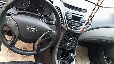 Hyundai: Hyundai Elantra: 1.8 l | 2014 il Sedan — 2