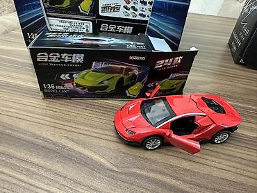 barbi oyuncaqlari: Die-cast model avtomobil – 1:36 miqyas - Material: metal gövdə — 3