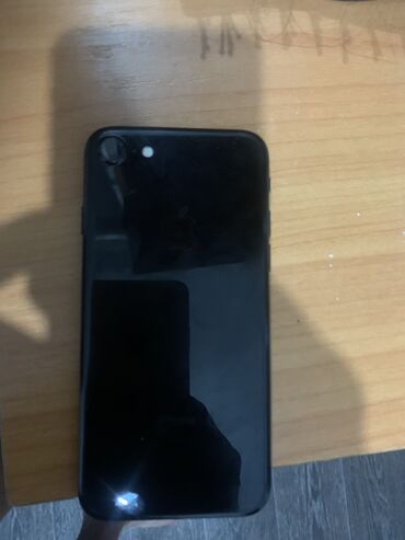 Apple iPhone: IPhone 7, Новый, Jet Black, Кабель