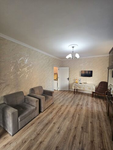 Qonaq otağı dəstləri: Dolab — 7