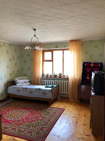 Продажа коттеджей и домов: 5 комнат, 220 м², 10 соток, Бает, Собственник — 17