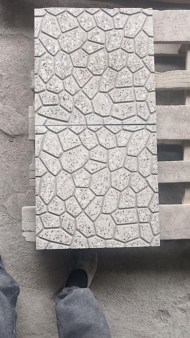 Beton plitələr: Məhsul: Betondan hazırlanmış səki və divar üzləmə plitələri - — 8