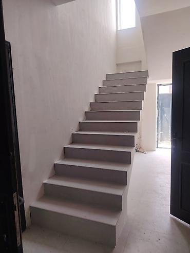 Услуги: Köhnə Şok Marketə yaxın ərazidə yerləşən apartman tipli mənzillər — 4