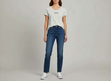 t shirty plus size: Reserved, Women`s T-shirt, size S