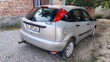 corolla runx: Ford Focus: 2002 г., 1.6 л, Механика, Бензин, Хэтчбэк