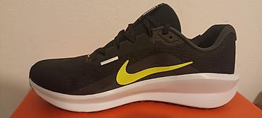 glo hyper: Nike Downshifter 13 patike za trčanje broj 45 cena5490din, - nove — 2