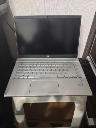 notbuk hp: İşlənmiş HP Pavilion, 14 ", Intel Core i3, 256 GB, Ünvandan götürmə, Ödənişli çatdırılma