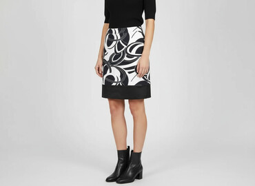 spódnice z łańcuchem: Qiero, Women`s skirt, size M