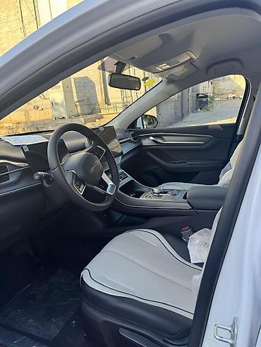 BYD: BYD Qin Plus: 1.5 l | Sedan — 13