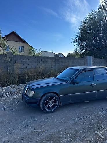 bmw e12: Mercedes-Benz W124: 1992 г., 2.6 л, Механика, Дизель, Седан — 6