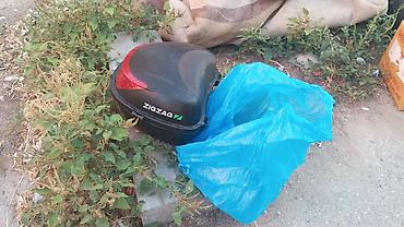 Moped/Skuterlər üçün hissələr və aksesuarlar - Arxa baqaj qutuları