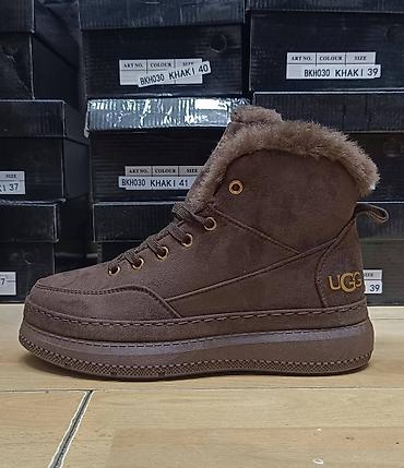 lil solid accessories: Zimske ženske kratke čizme sa krznom – UGG stil - Model: BKH030 - — 3